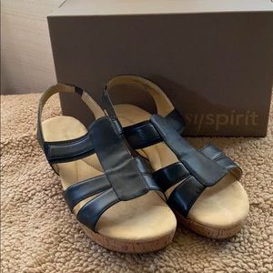 Easyspirits 9 1/2 Wide Width